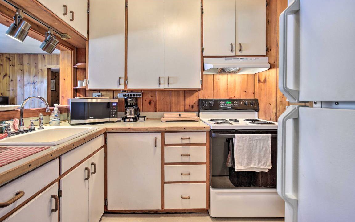 Photo of Kitchen in Arbor Vitae