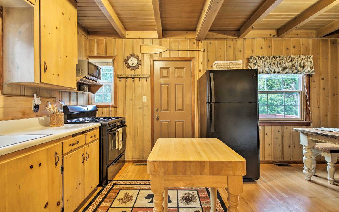 Photo of Kitchen in Arrowhead Villas