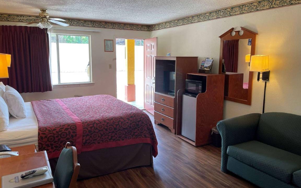 Photo of Bedroom in Marshall