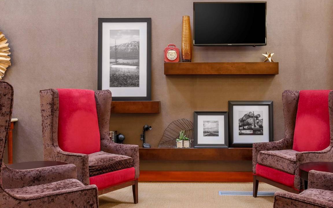 Photo of Livingroom in Lakewood