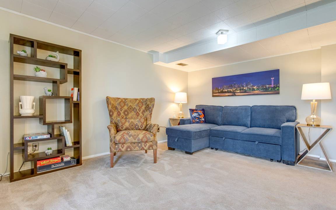 Photo of Livingroom in Bel Aire