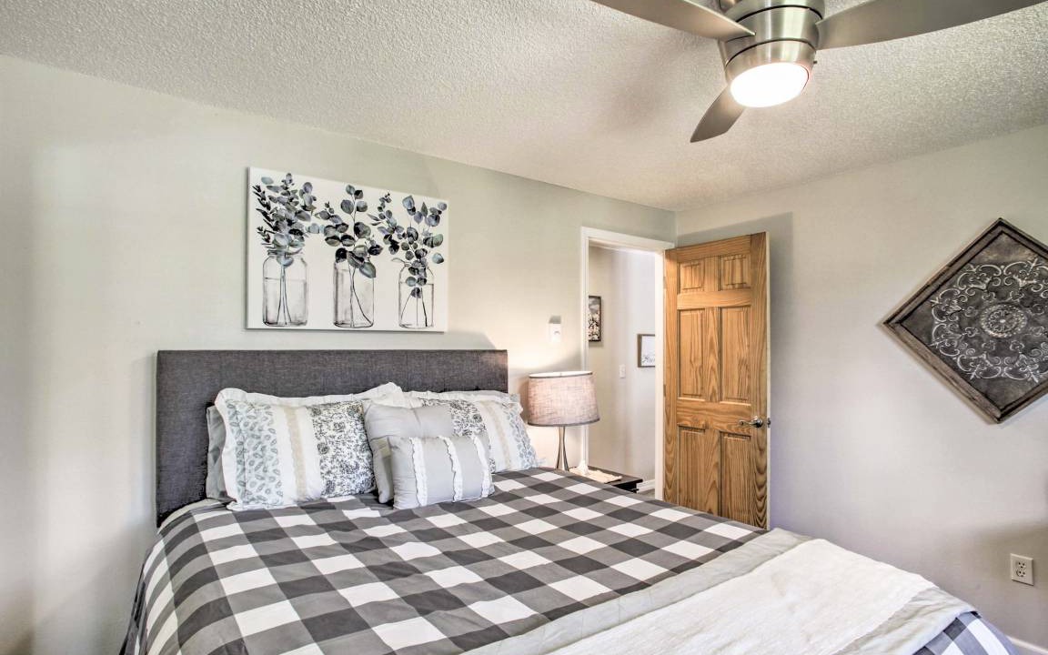 Photo of Bedroom in Nine Mile Falls