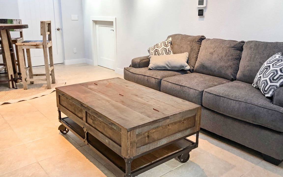 Photo of Livingroom in Doubleheader