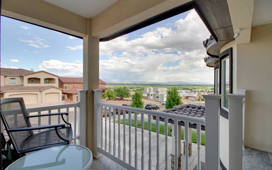 Photo of Patio Balcony in Paradise Hills Civic