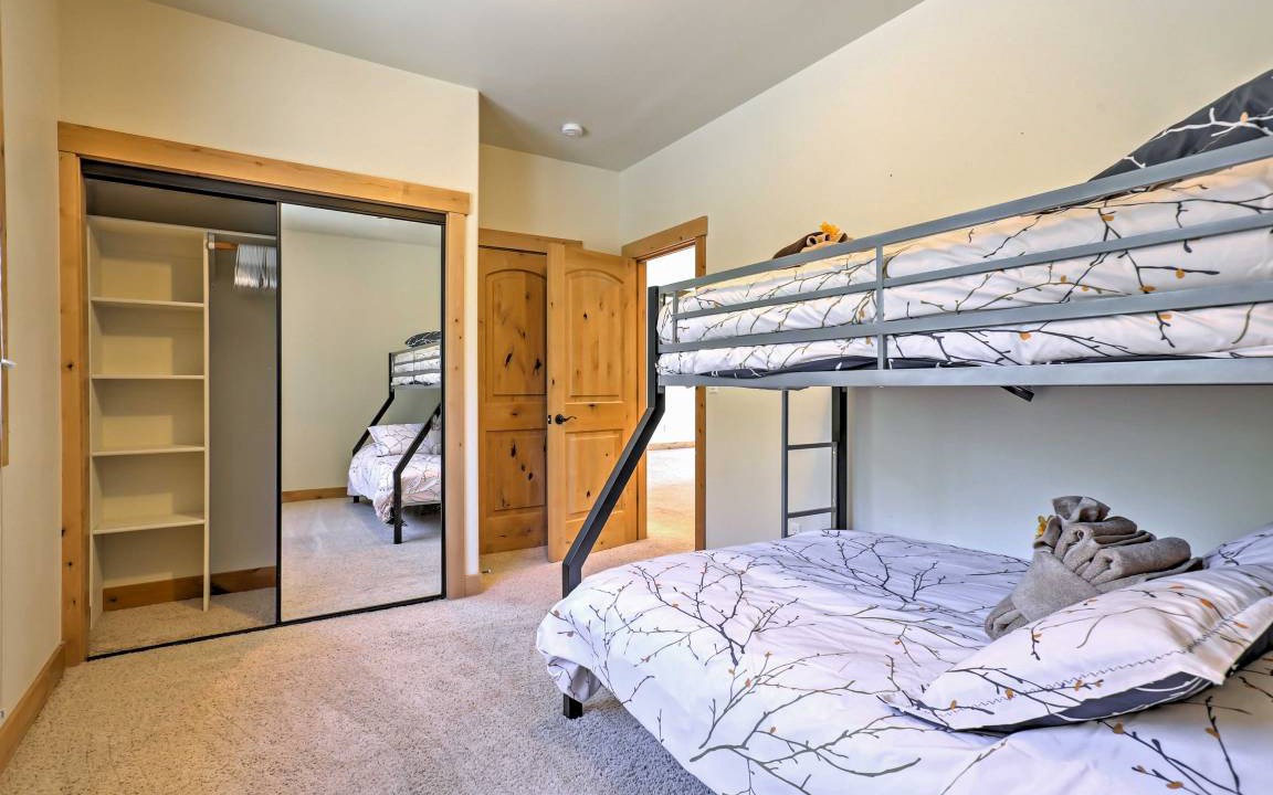Photo of Bedroom in Pioneer Trail