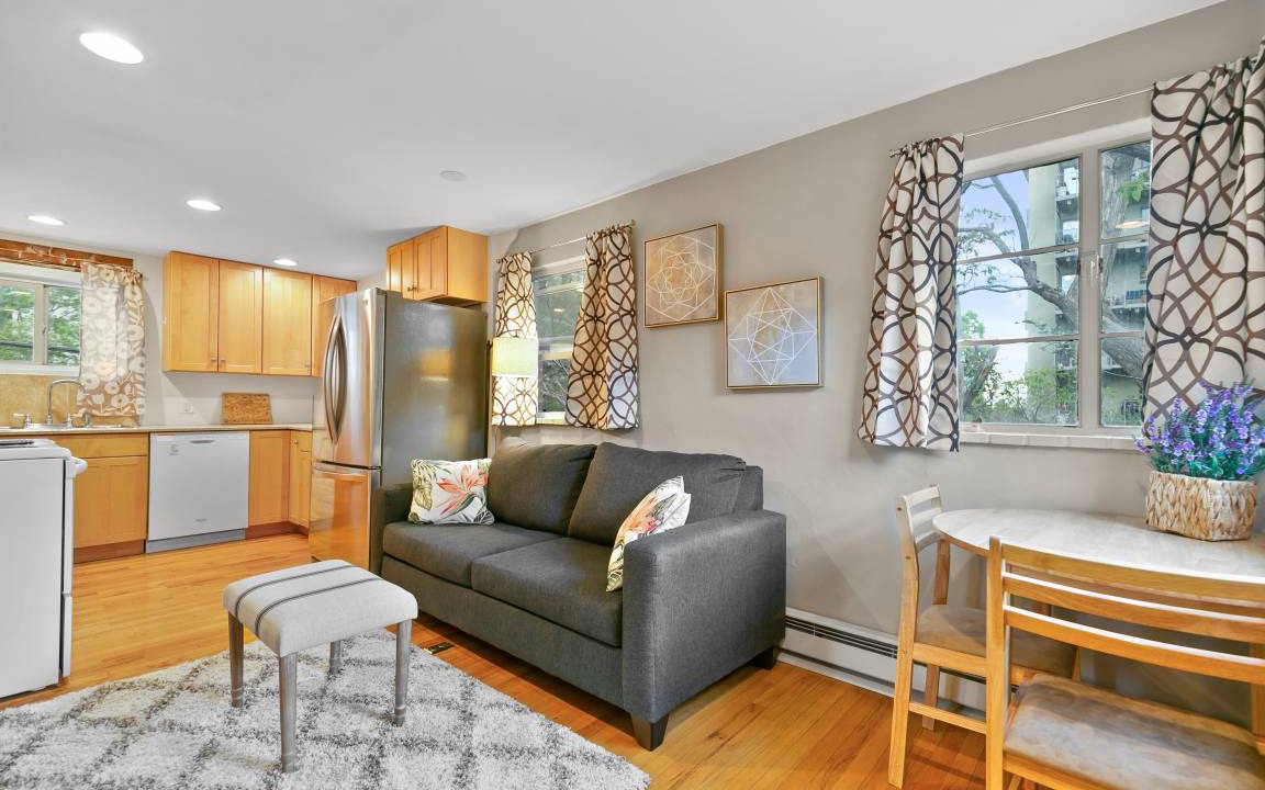 Photo of Livingroom in Cheesman Park