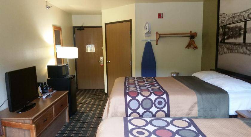 Photo of Bedroom in Wheeling
