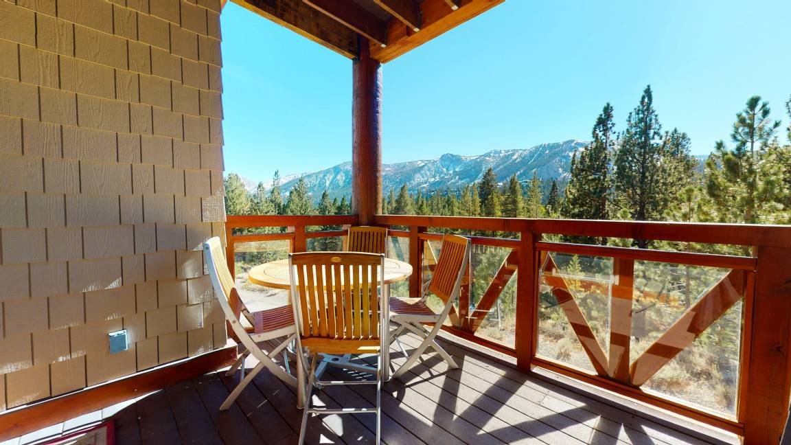 Photo of Patio Balcony in Mammoth Lakes