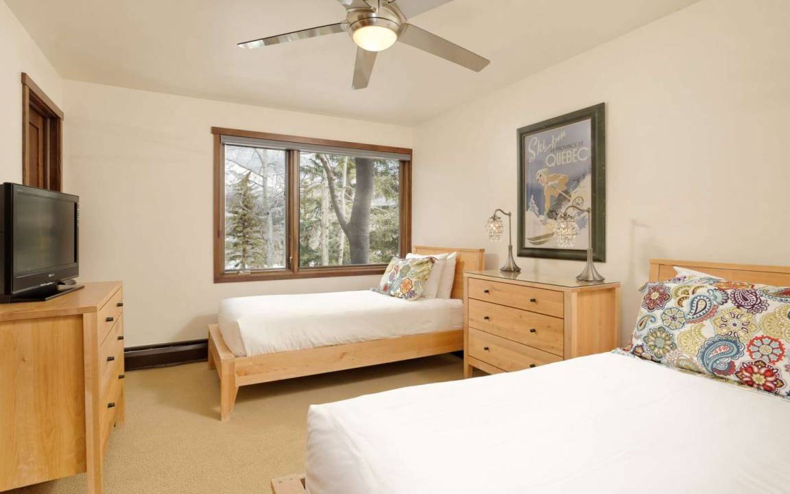 Photo of Bedroom in Aspen