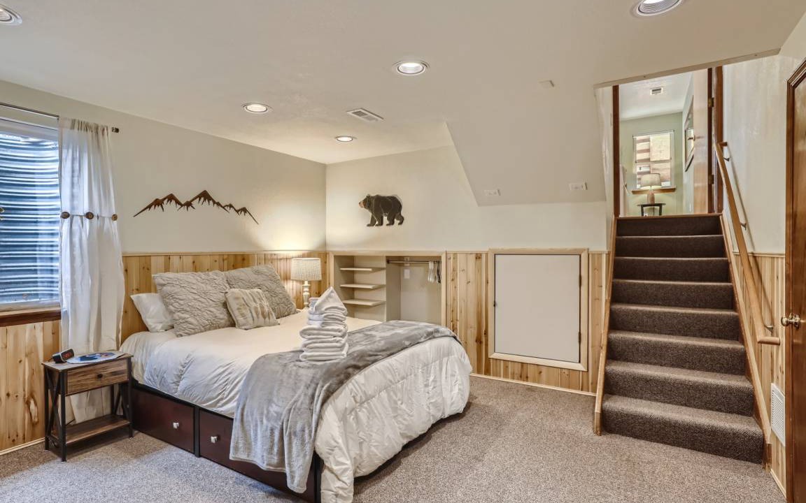 Photo of Bedroom in Ralston Valley
