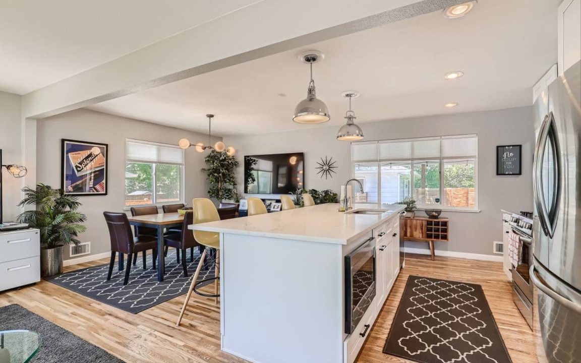 Photo of Livingroom in Virginia Village