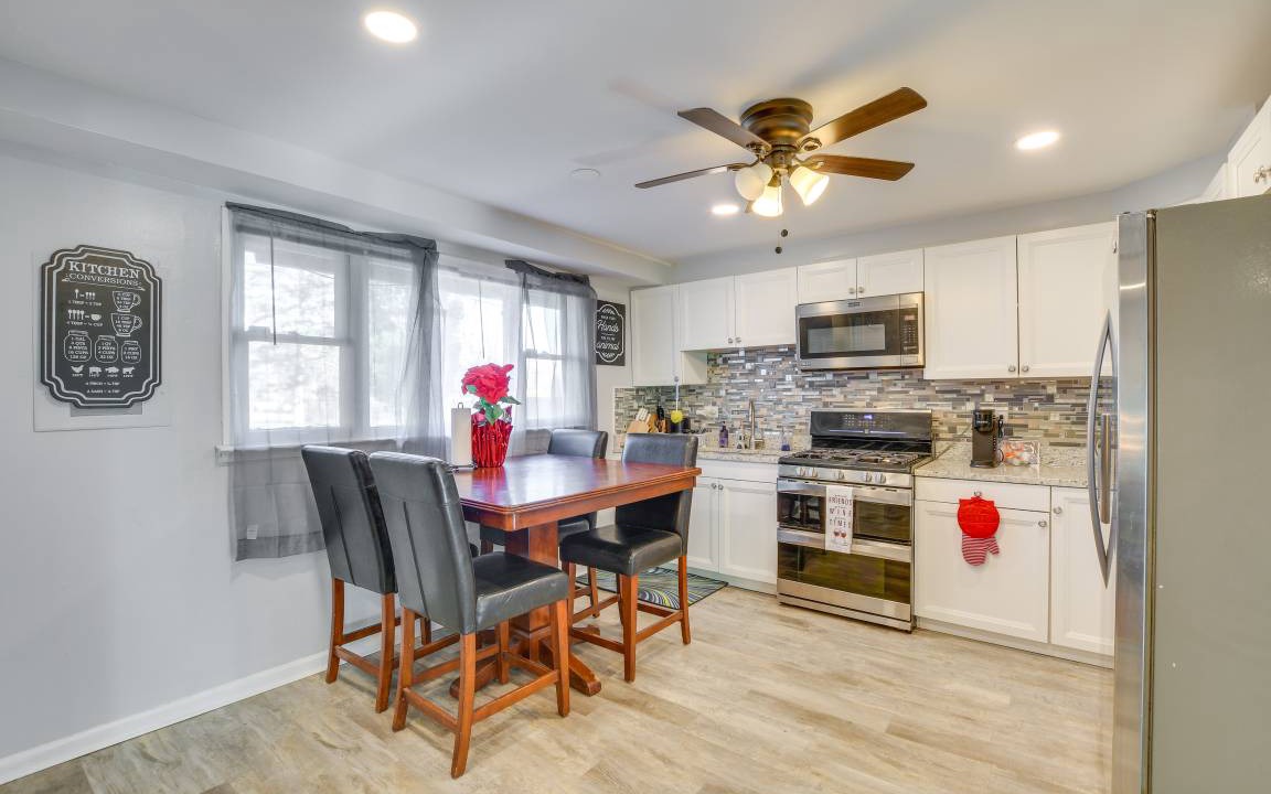 Photo of Livingroom in Country Club Hills