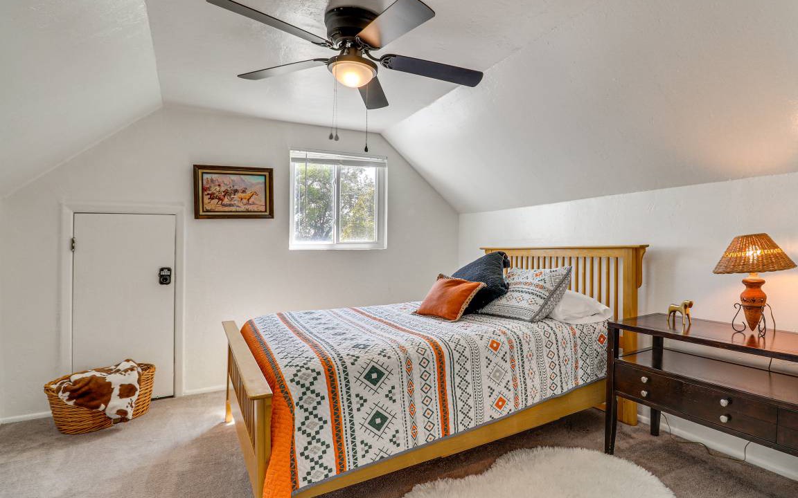 Photo of Bedroom in South Valley