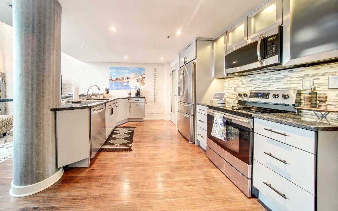 Photo of Kitchen in Downtown Cleveland