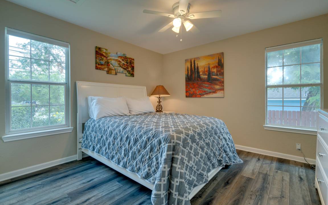 Photo of Bedroom in University Hills and Windsor Park