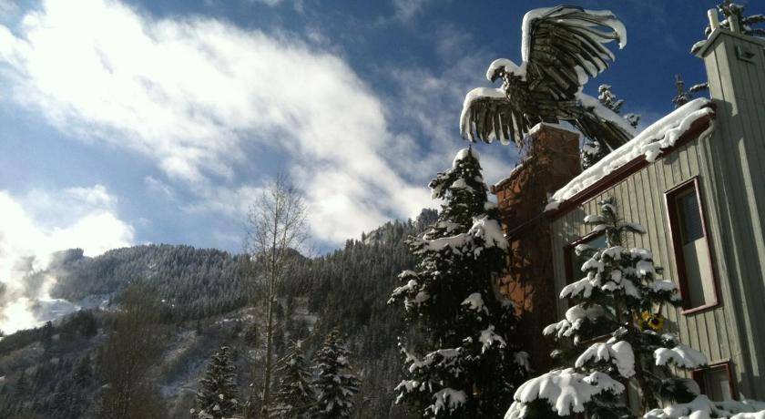 Photo of Others in Aspen