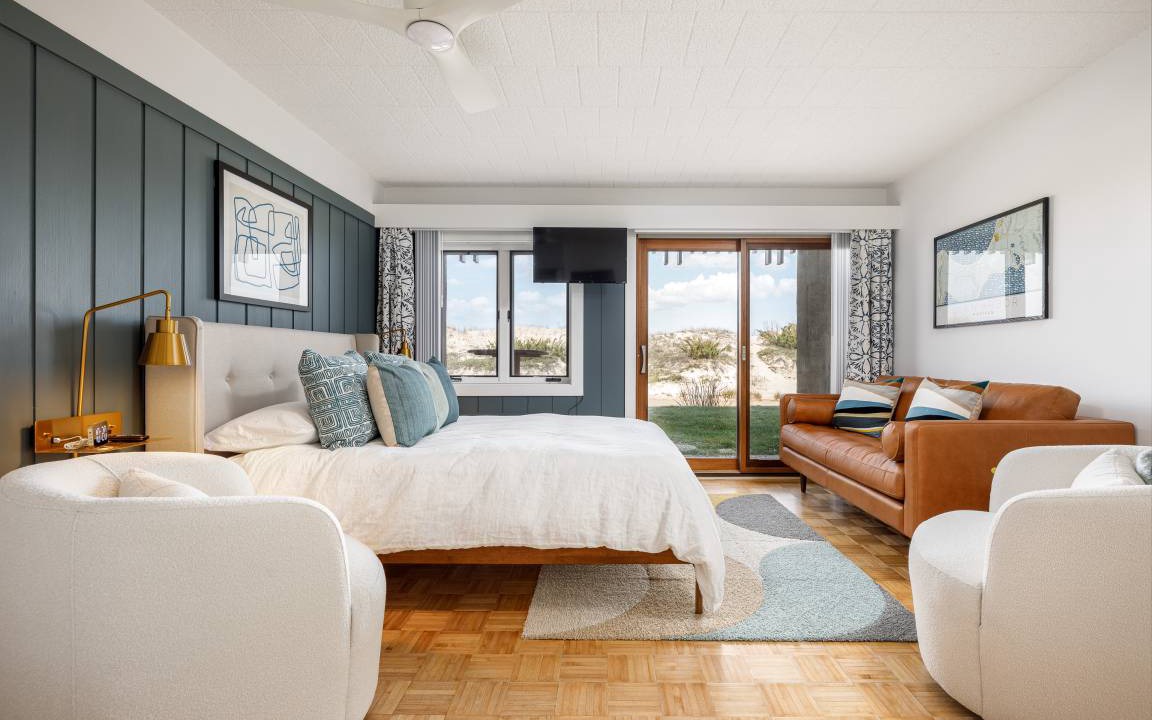 Photo of Bedroom in Maple City