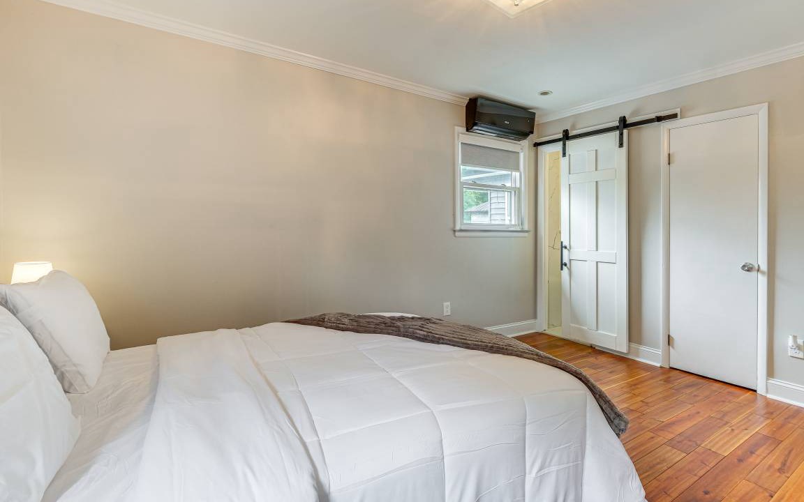 Photo of Bedroom in Oxon Hill-Glassmanor