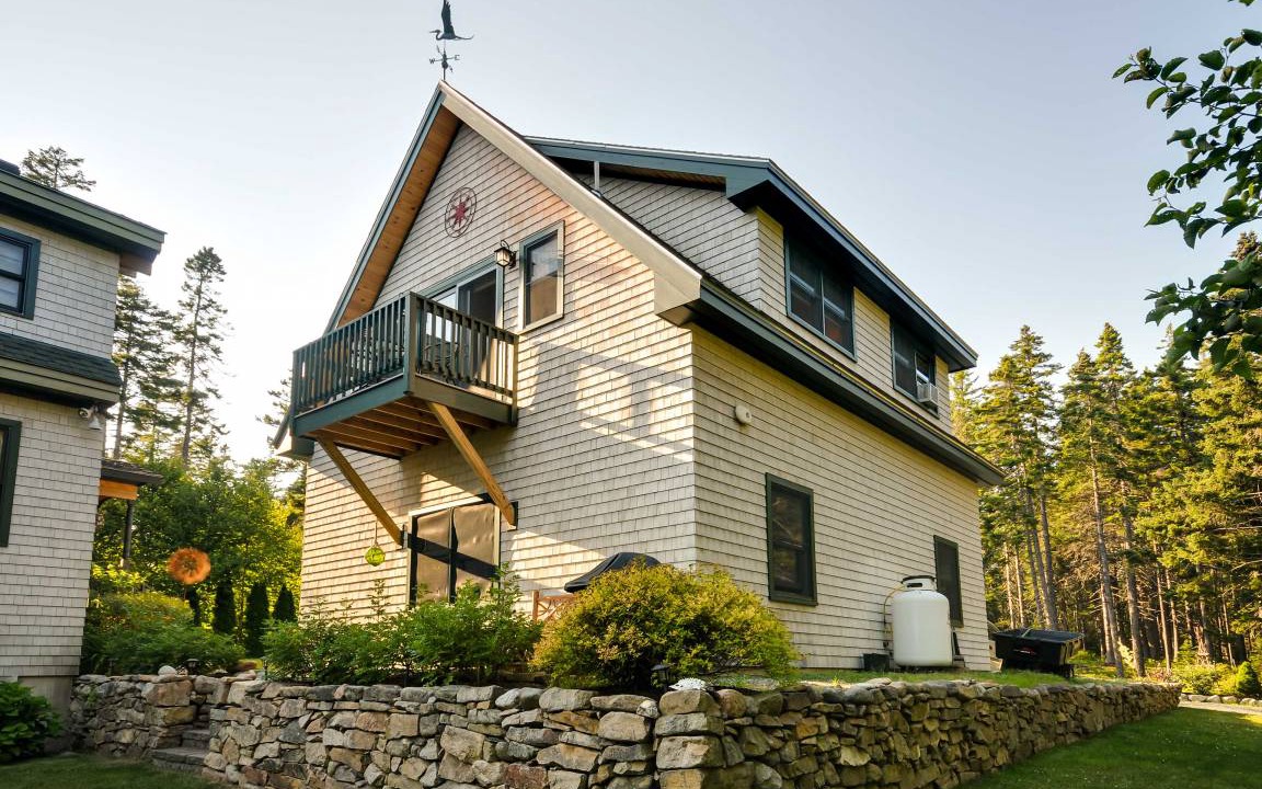 Photo of Buildings in Prospect Harbor