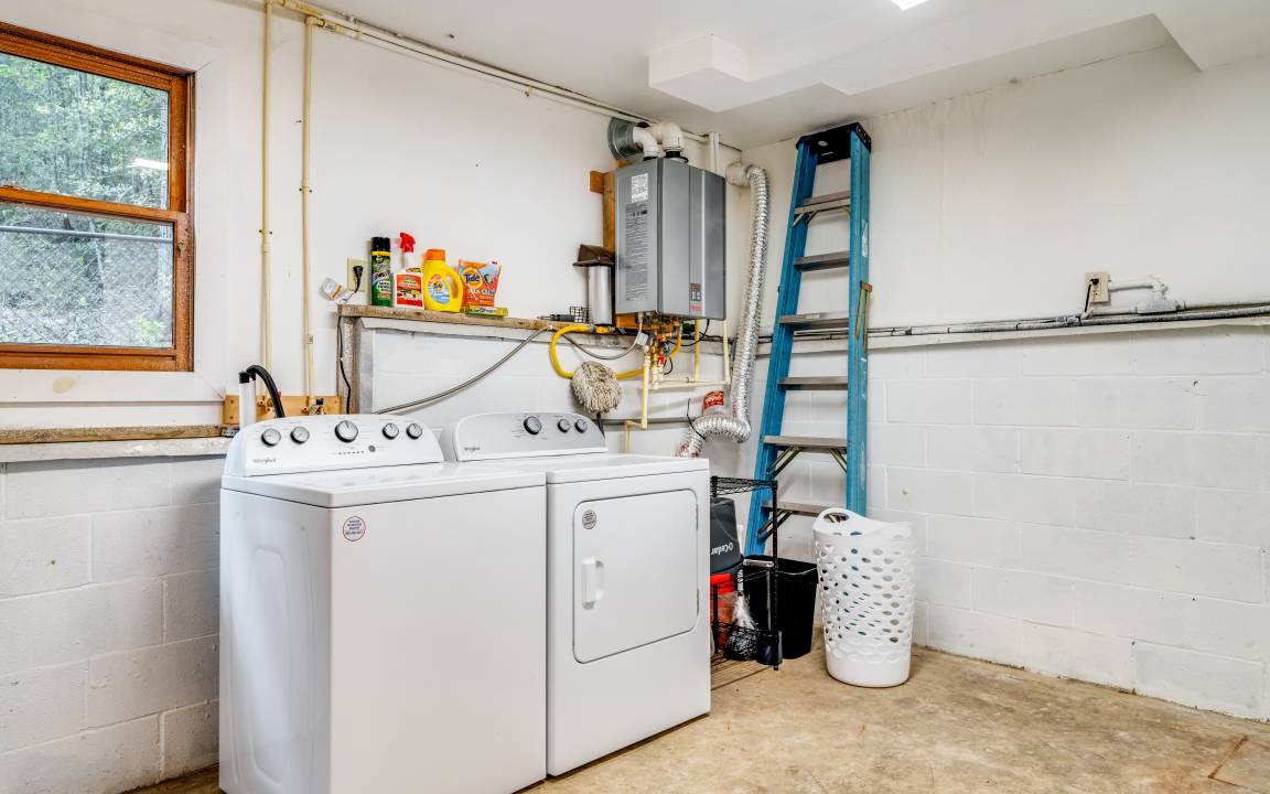 Photo of Kitchen in Hidden Lake