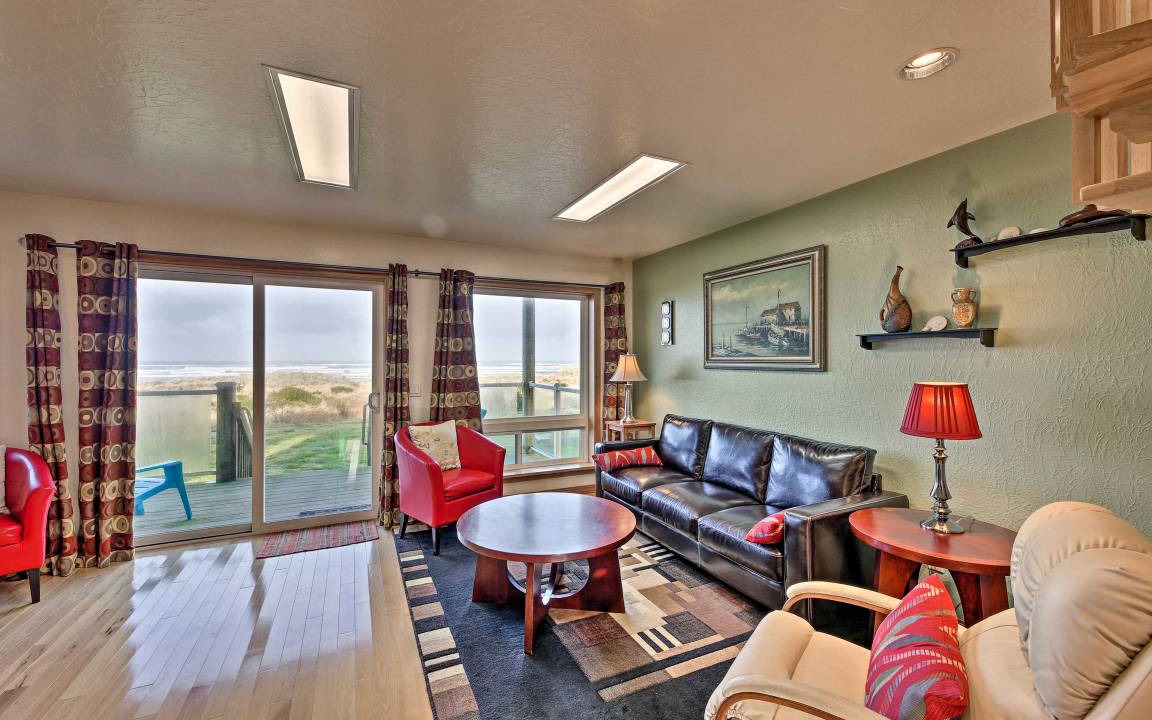 Photo of Livingroom in Waldport