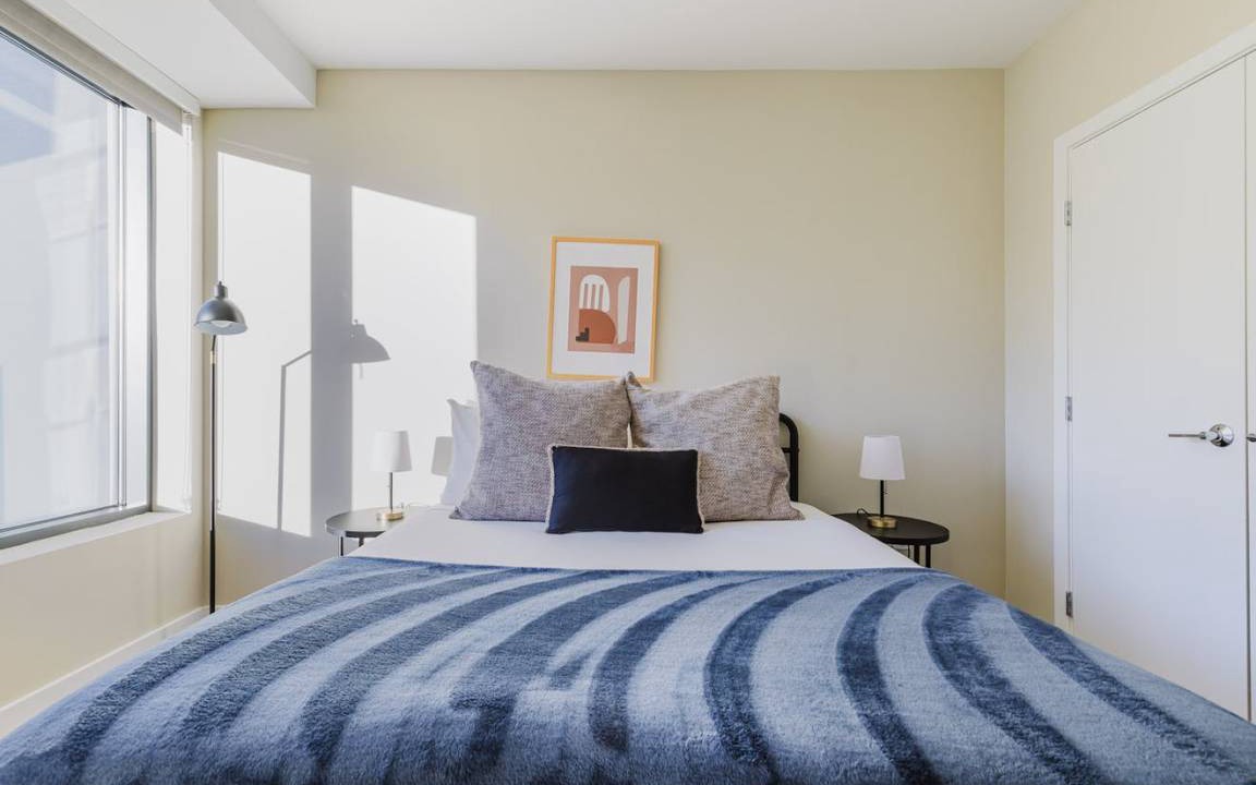 Photo of Bedroom in Theatre District