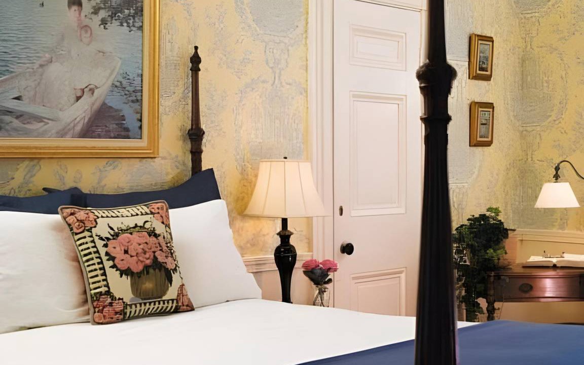 Photo of Bedroom in Nantucket Town