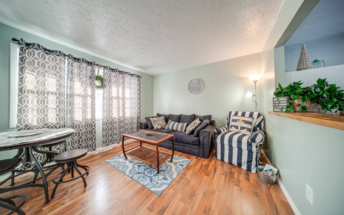 Photo of Livingroom in Ashtabula