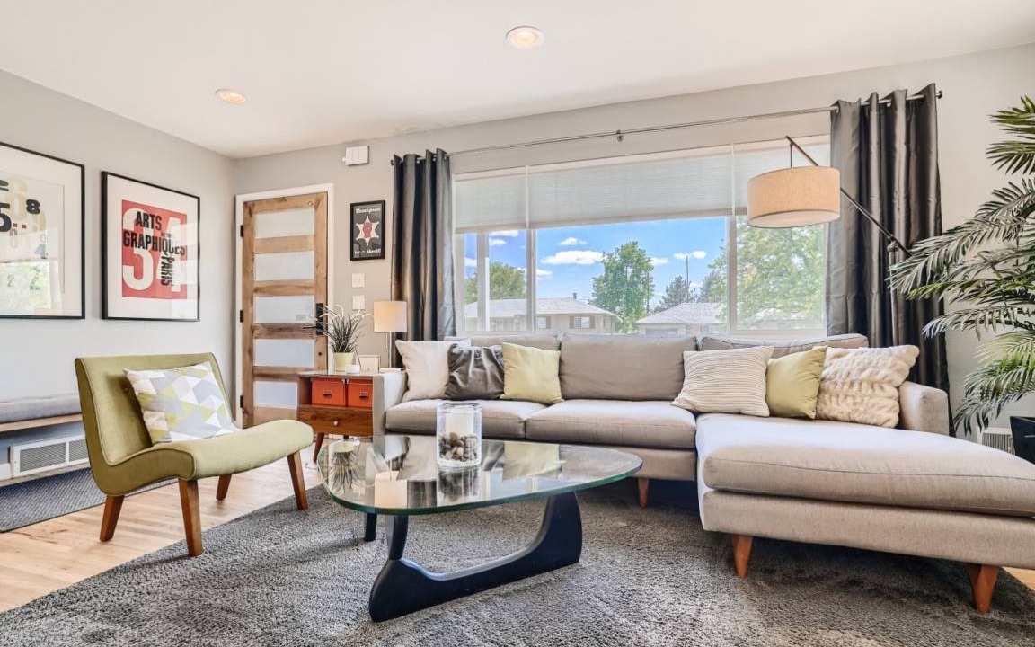 Photo of Livingroom in Virginia Village
