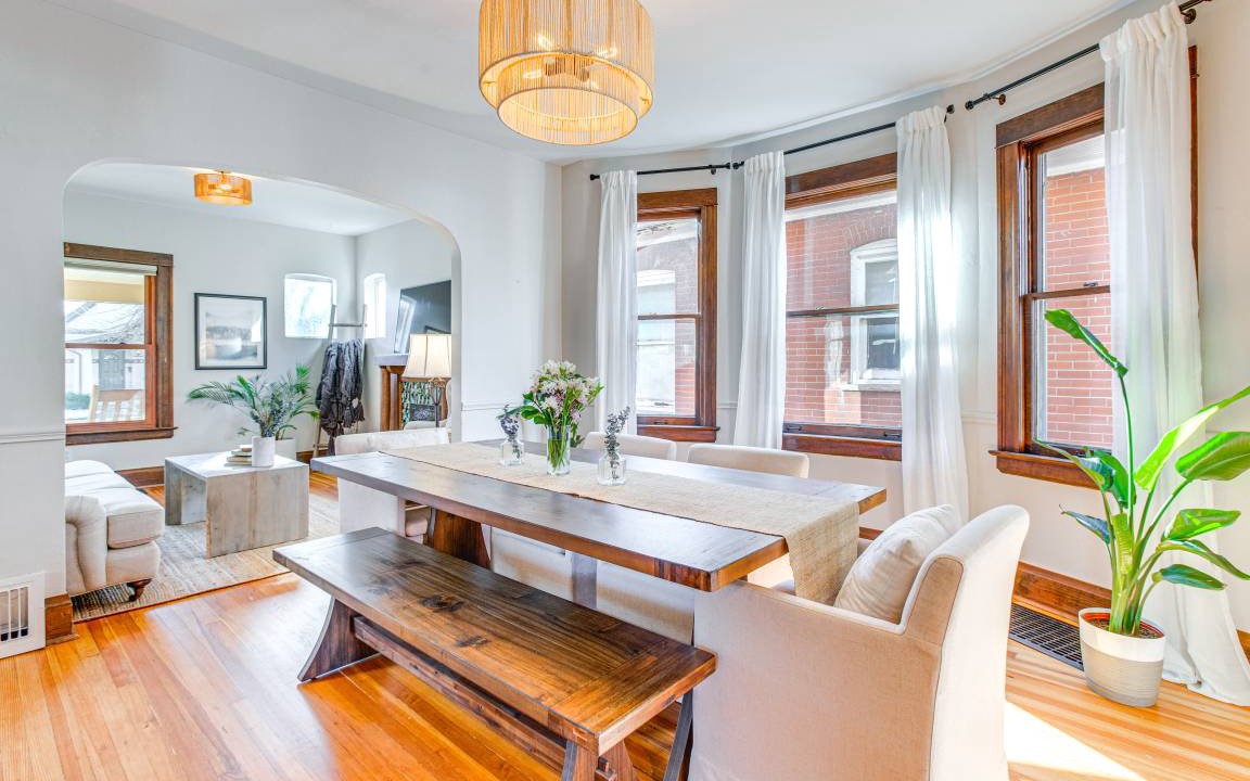 Photo of Livingroom in Washington Park West