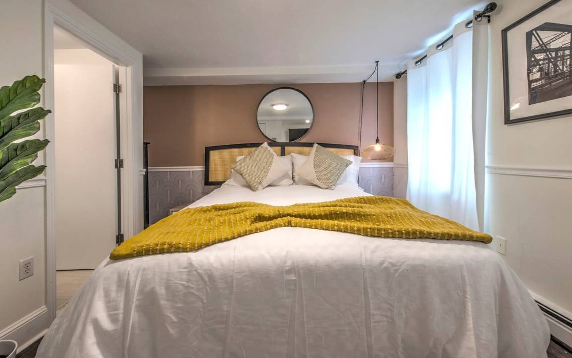 Photo of Bedroom in Shawmut