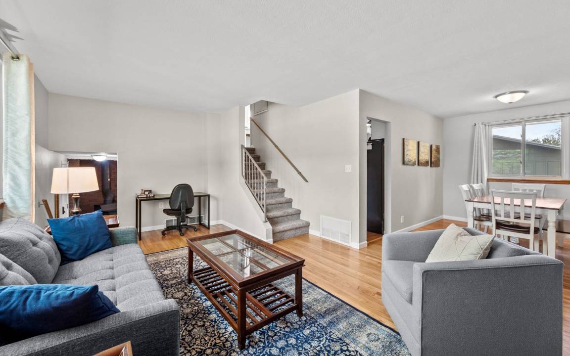 Photo of Livingroom in Arvada Plaza Area