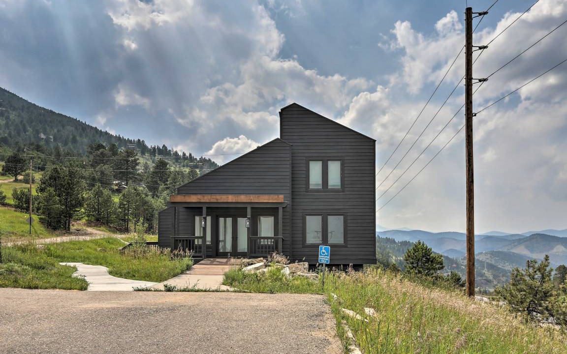 Photo of Buildings in Evergreen