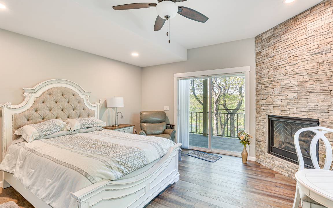 Photo of Bedroom in Lake Delton