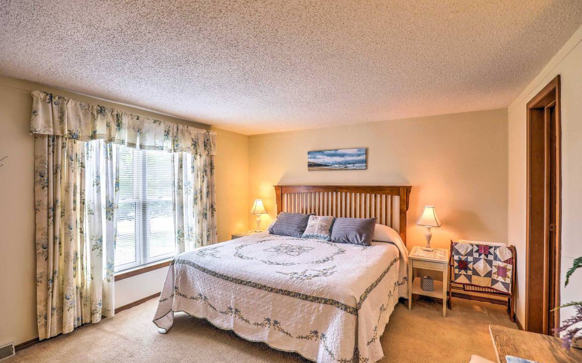 Photo of Bedroom in Himrod