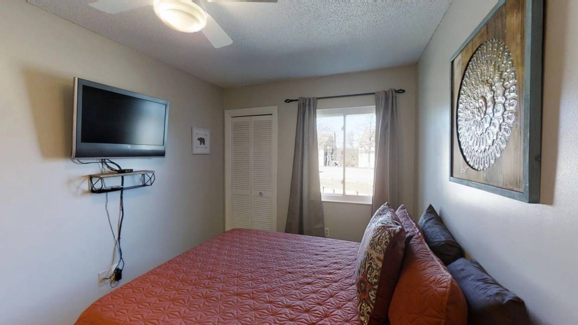 Photo of Bedroom in Chalet Village