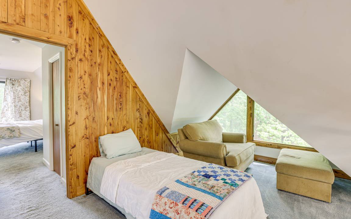 Photo of Bedroom in Shelby