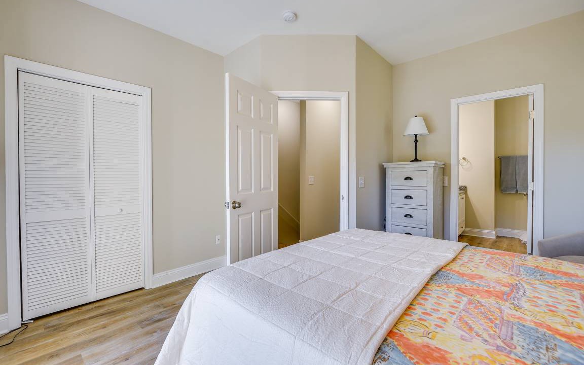Photo of Bedroom in Murrells Inlet
