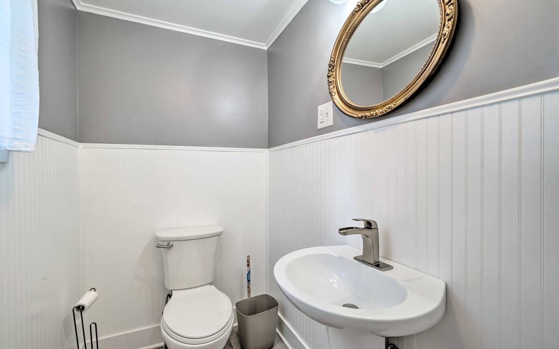 Photo of Bathroom in Lake George