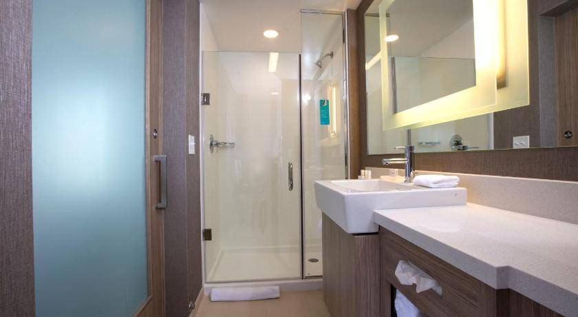 Photo of Bathroom in Newark