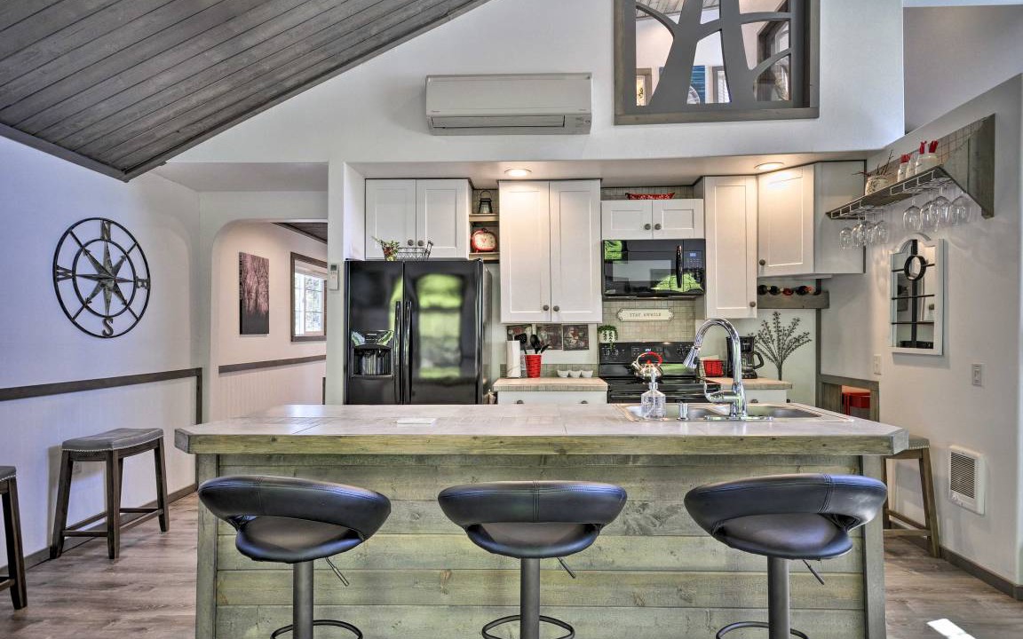 Photo of Livingroom in Vancouver