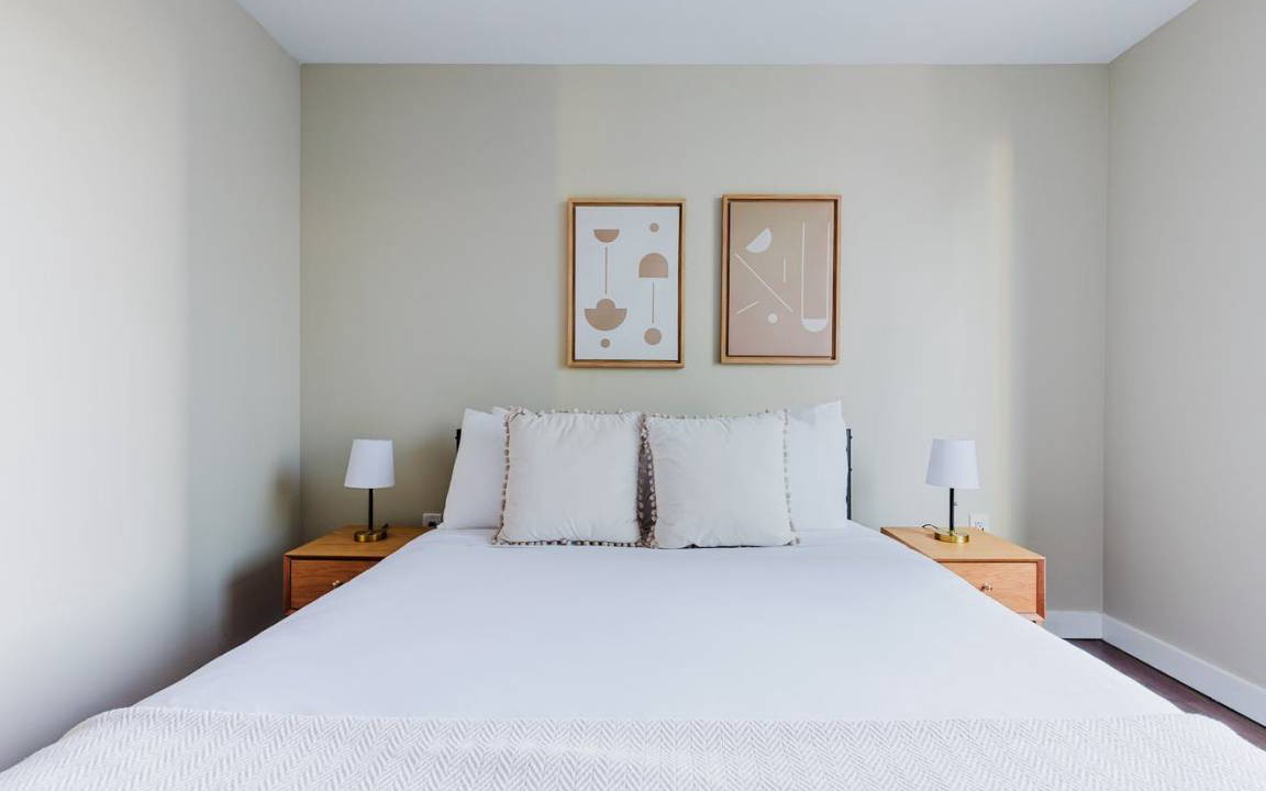 Photo of Bedroom in Theatre District