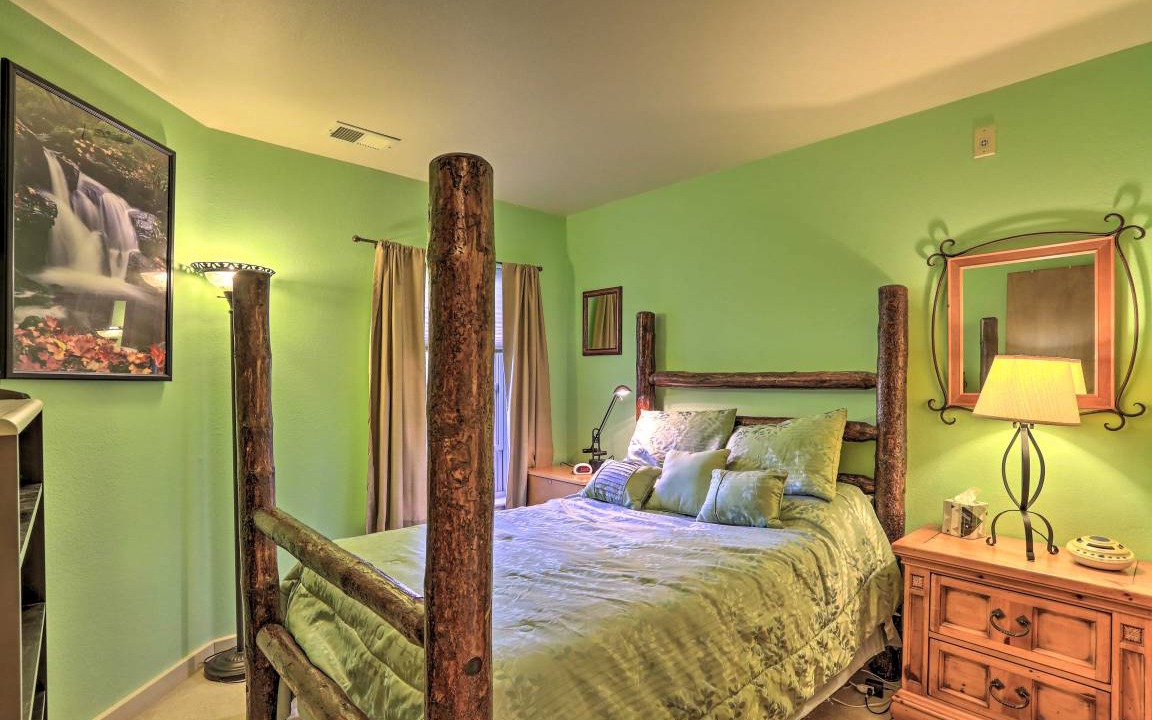 Photo of Bedroom in Edwards