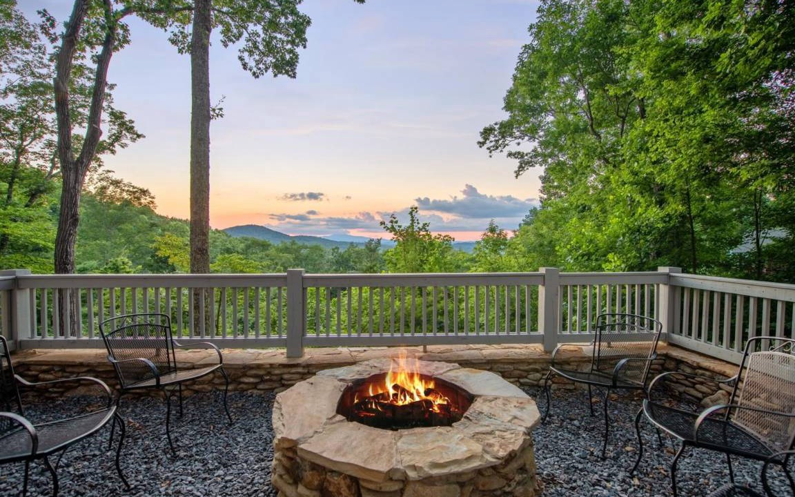 Photo of Patio Balcony in Ridges Over the Lake