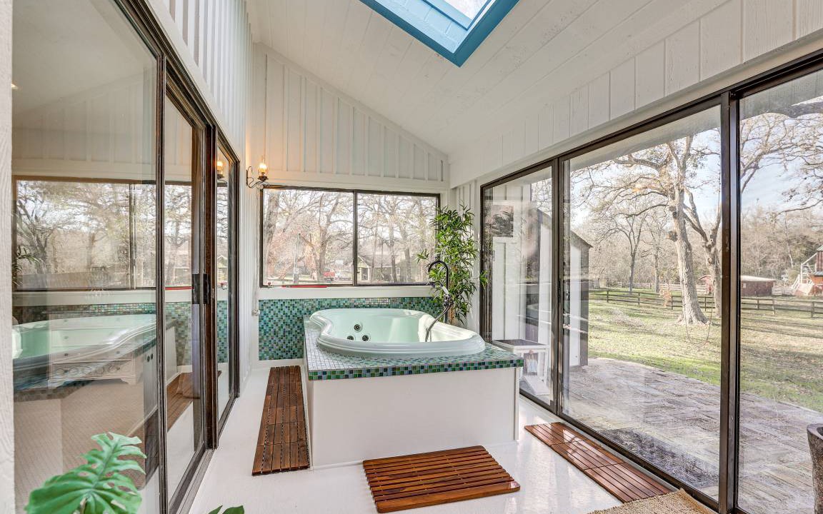 Photo of Bathroom in Brookshire
