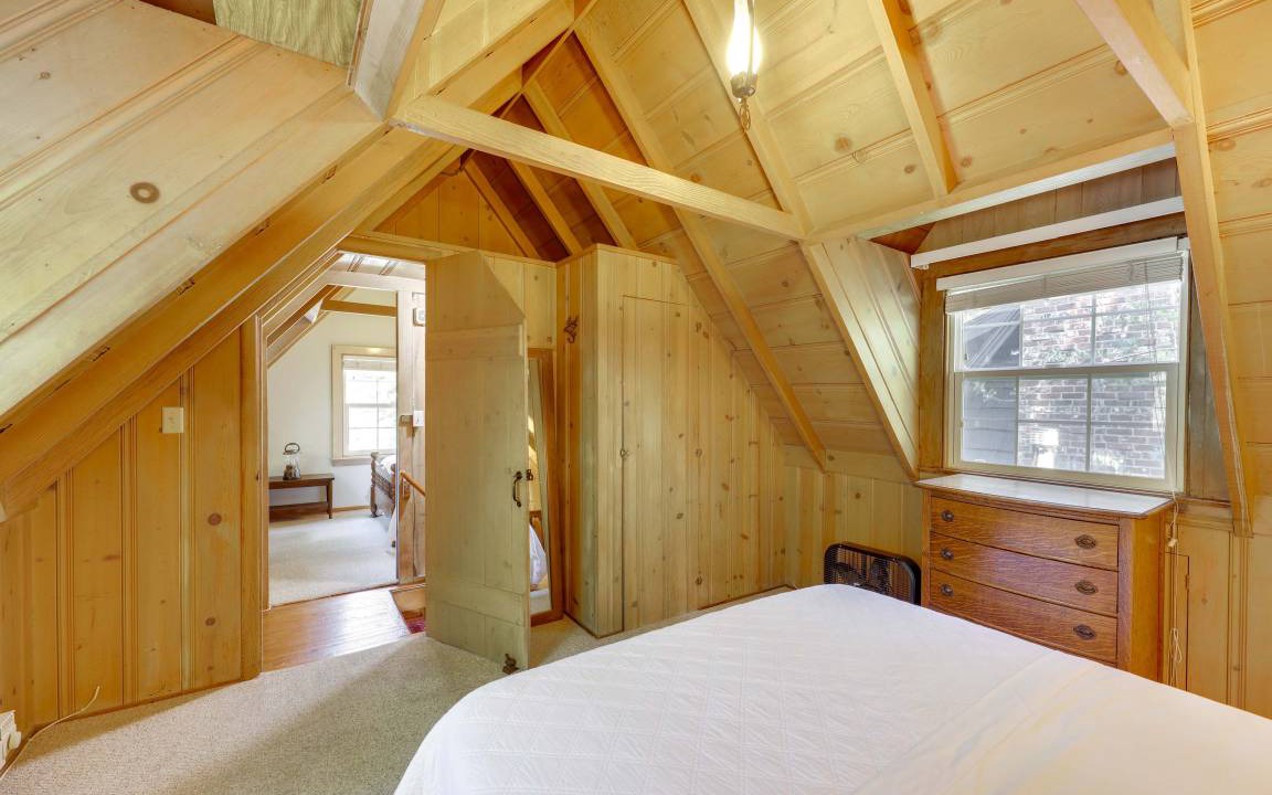 Photo of Bedroom in Arrowhead Villas