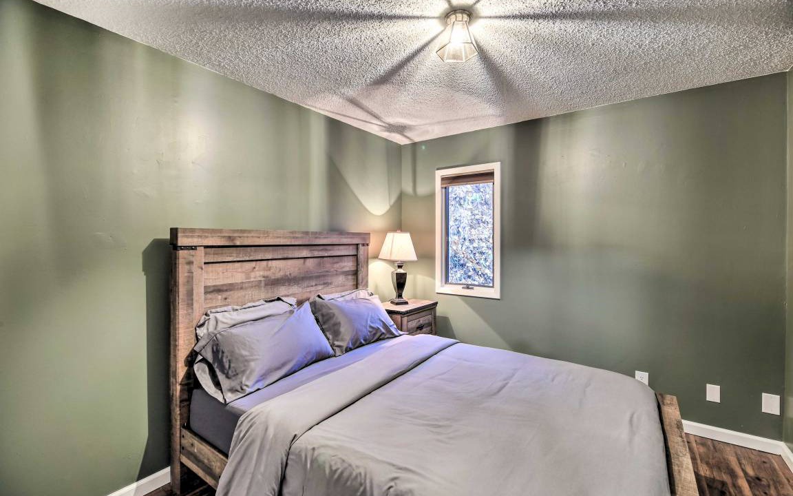 Photo of Bedroom in Welch