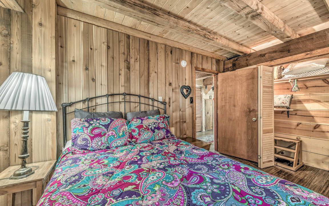 Photo of Bedroom in Ruidoso