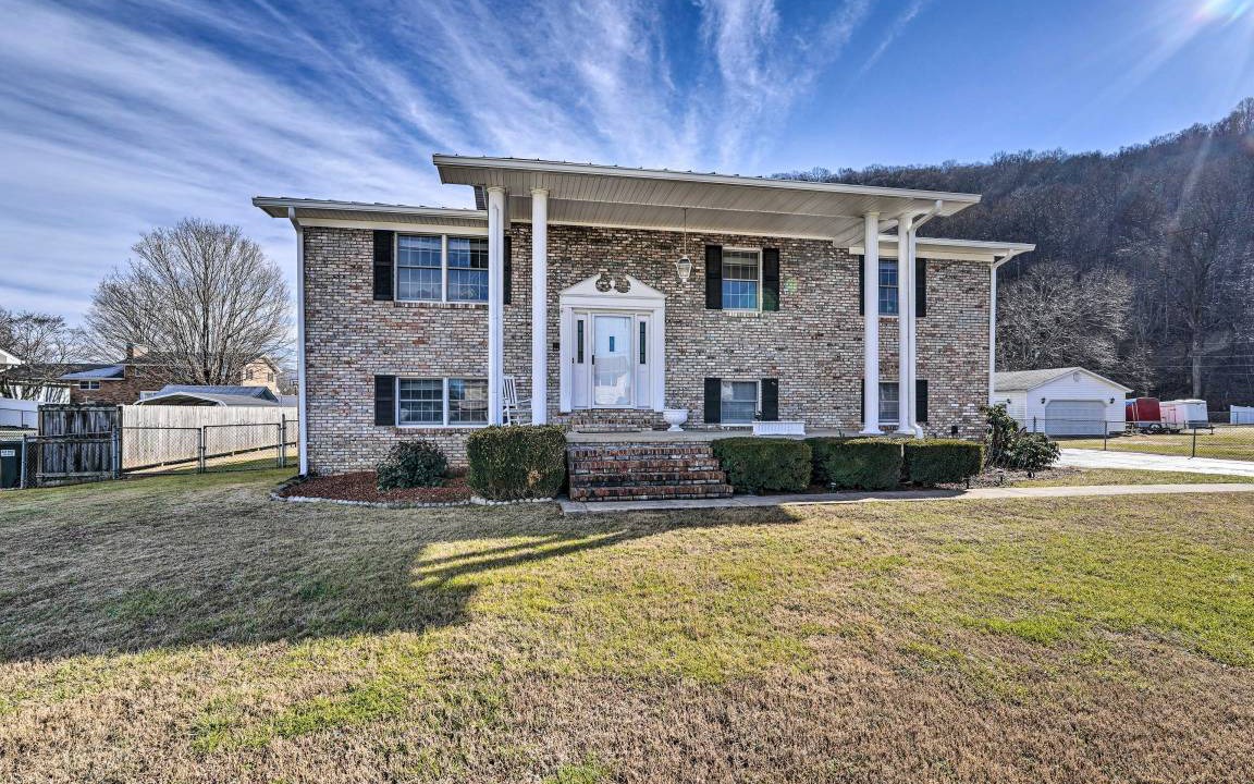 Photo of Others in Elizabethton