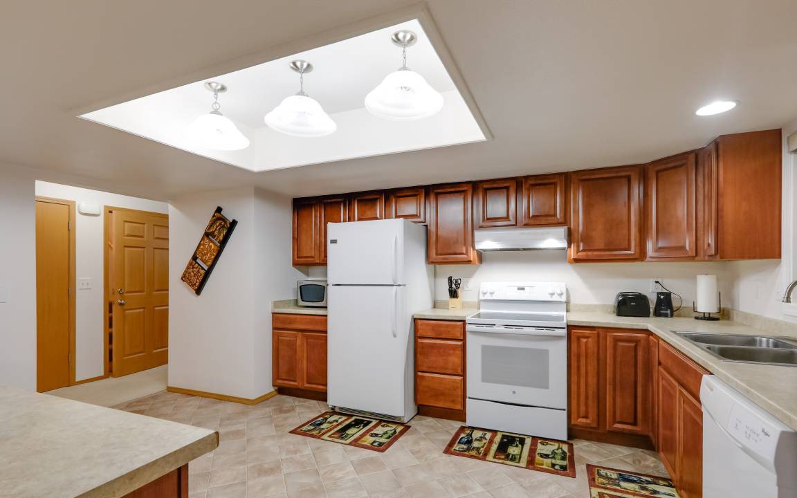 Photo of Kitchen in College